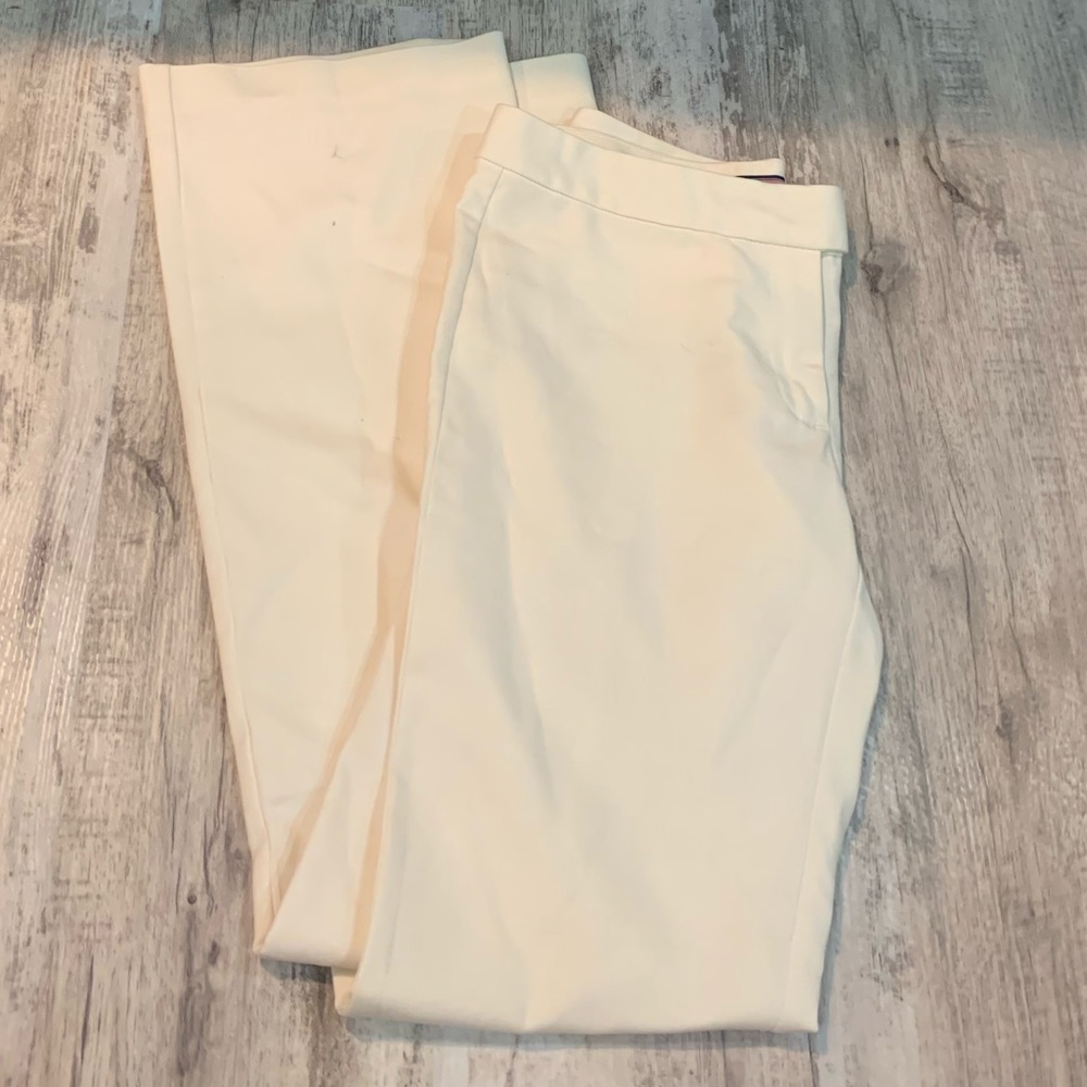 Vineyard vines slacks